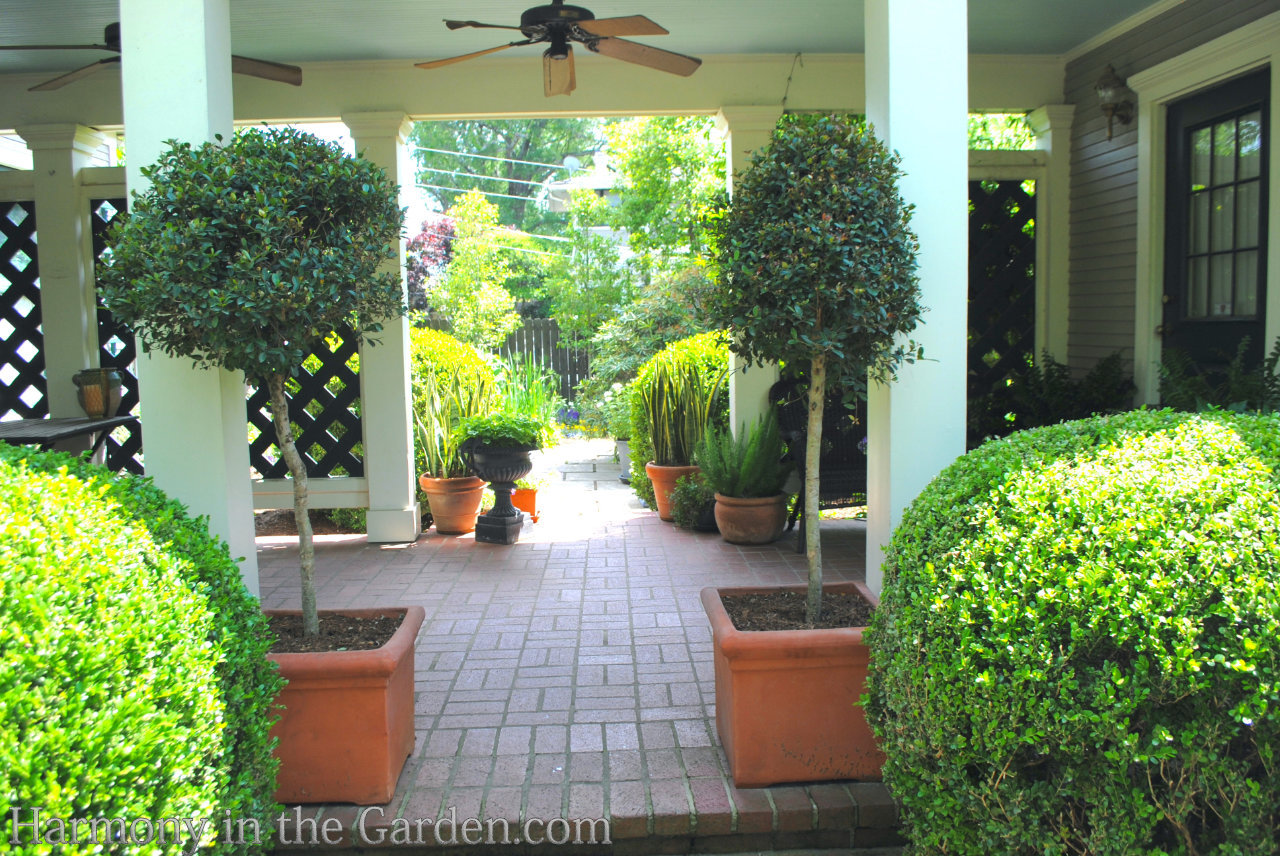 P. Allen Smith's Downtown Garden