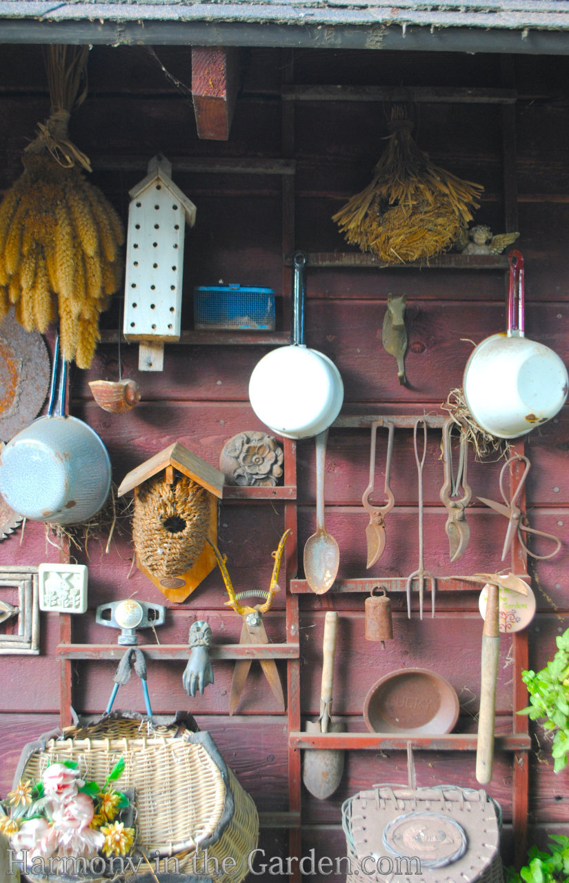 rustic potting bench